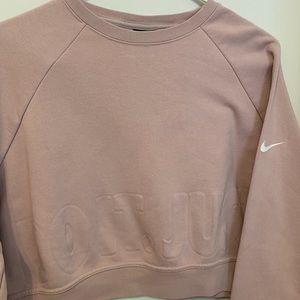 Nike Cropped Pullover Sweater